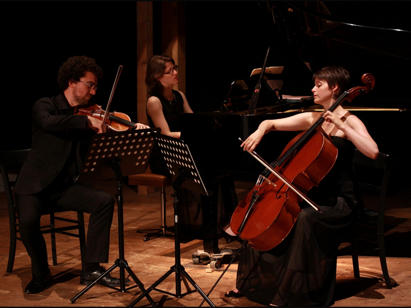 Trio Nuori - Photos by Tashko Taschev